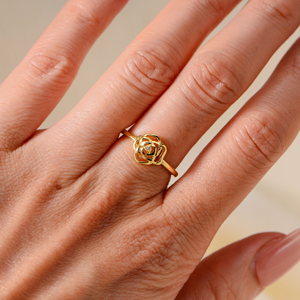 French-style delicate floral sterling silver ring for women, European and American style, high-end niche design, light luxury temperament ring bracelet.