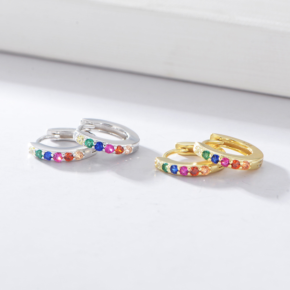 European and American style S925 sterling silver round micro-painted colored zircon earrings for women, niche and affordable luxury hoop earrings.