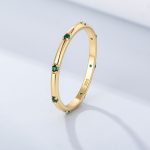 green zirconium