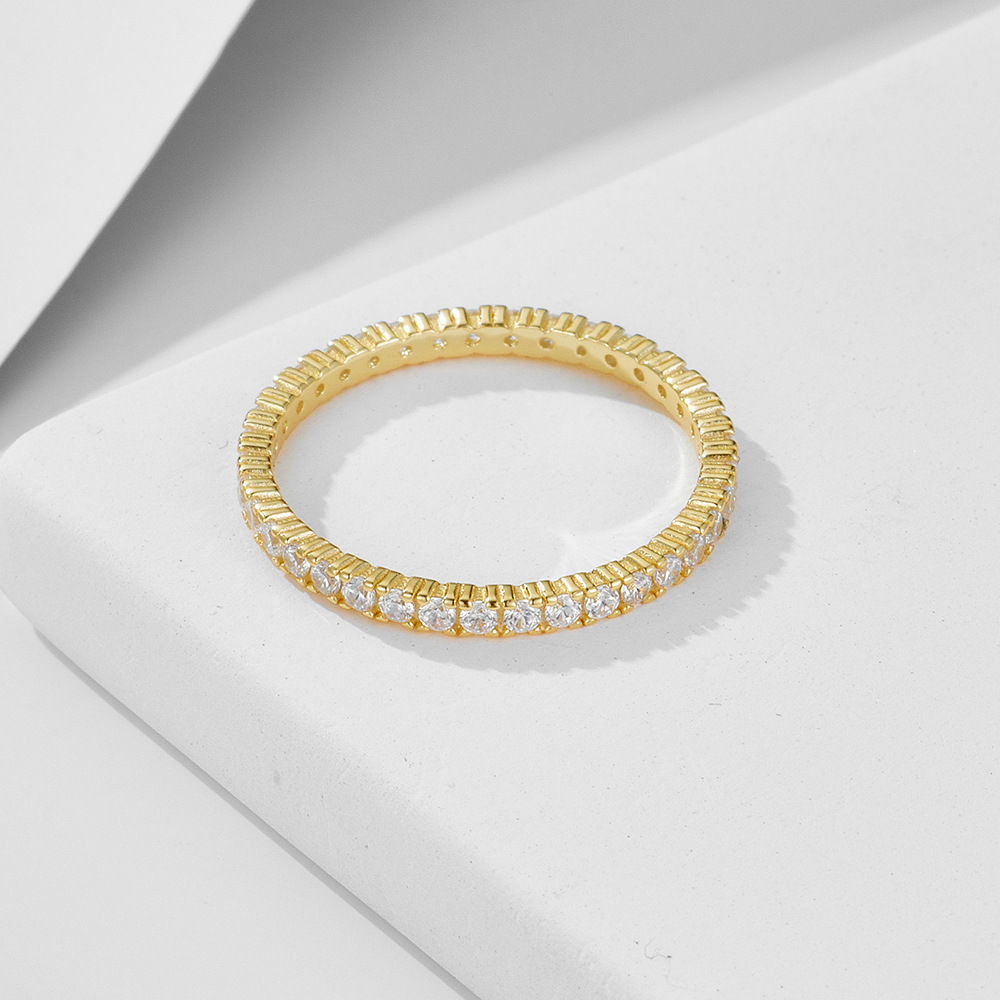 Micro-paved zircon and full diamond ring, sterling silver, fashionable and simple, European and American style, versatile, stackable, jewelry.