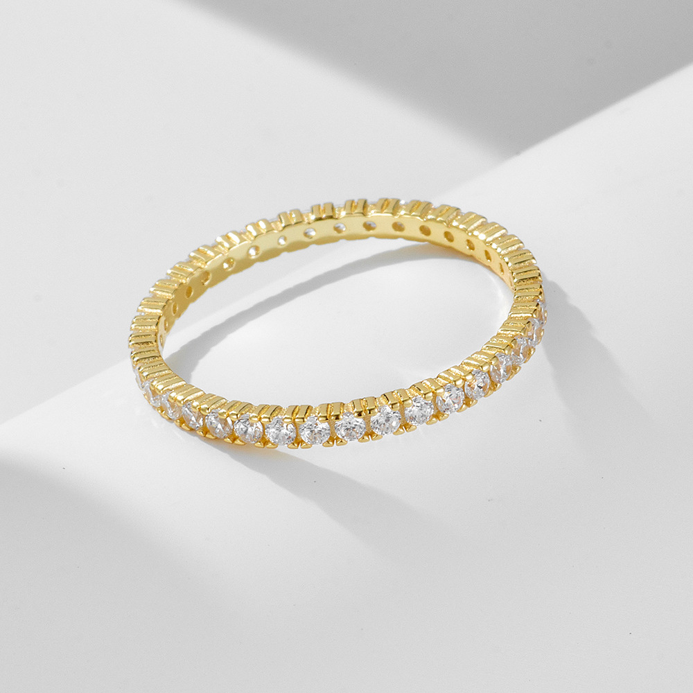 Micro-paved zircon and full diamond ring, sterling silver, fashionable and simple, European and American style, versatile, stackable, jewelry.