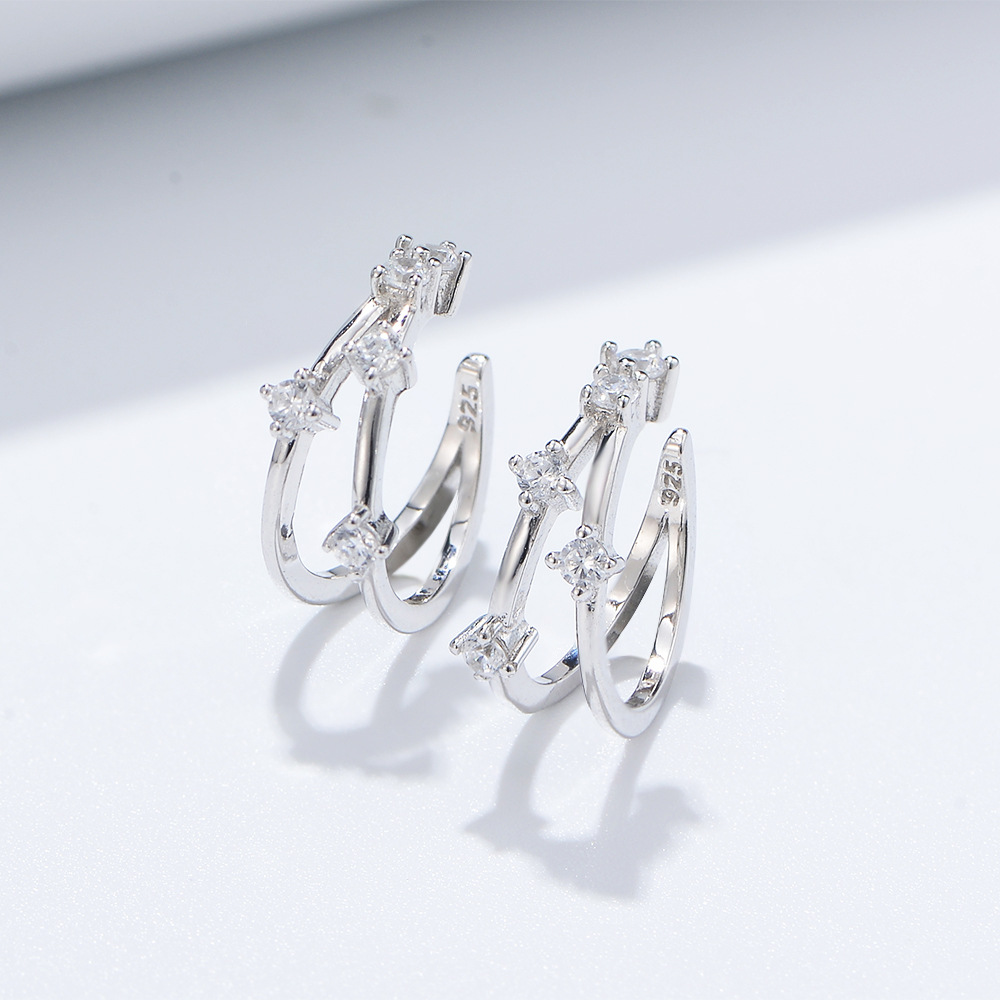 S925 Sterling Silver Geometric Micro-painted Zirconia Clip-on Earrings, Minimalist Style, Individualistic, Simple, and Luxurious Cartilage Clip Earrings