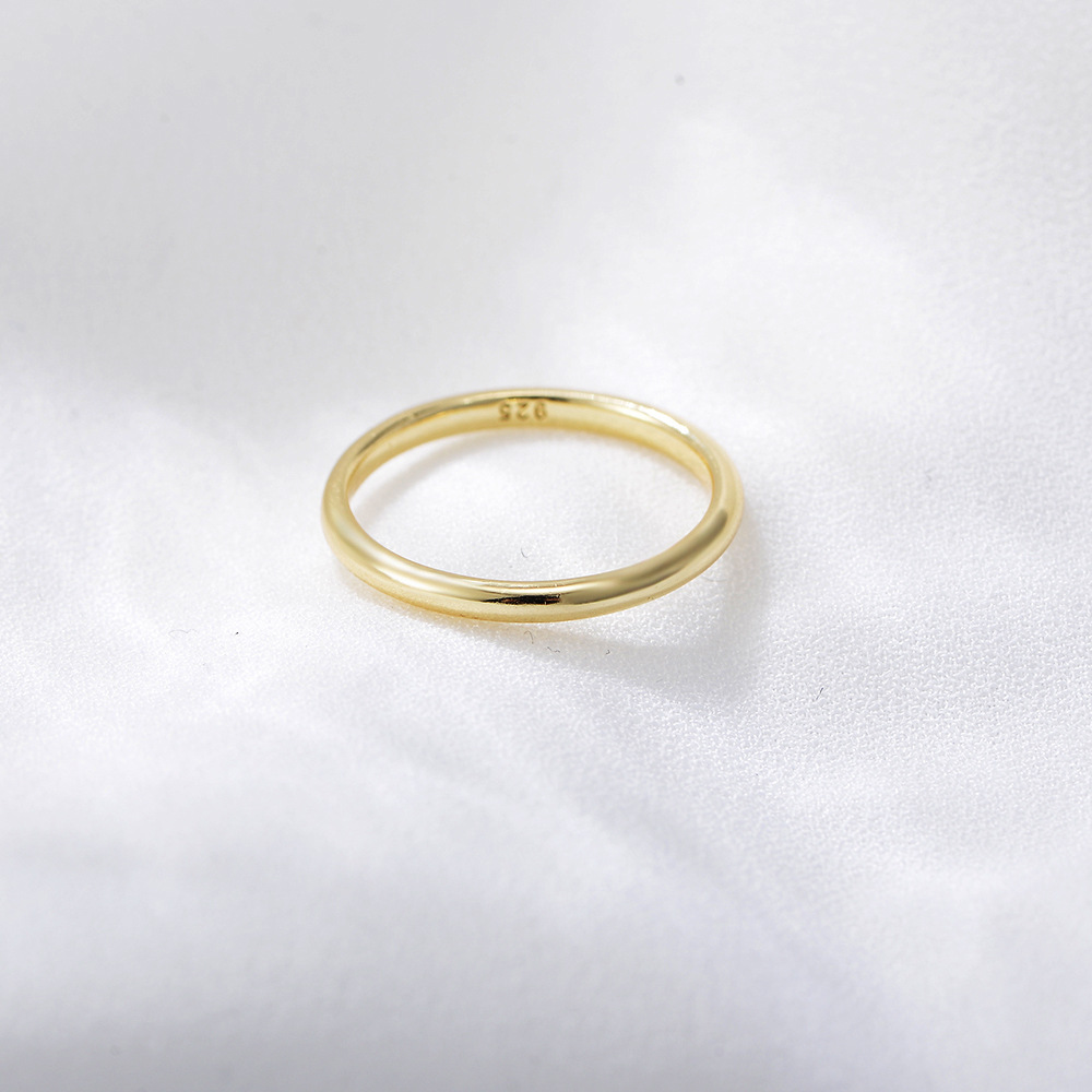 Plain sterling silver ring for women, plated with 14K gold, Korean style, minimalist, understated luxury, thin pinky ring, smooth index finger ring.