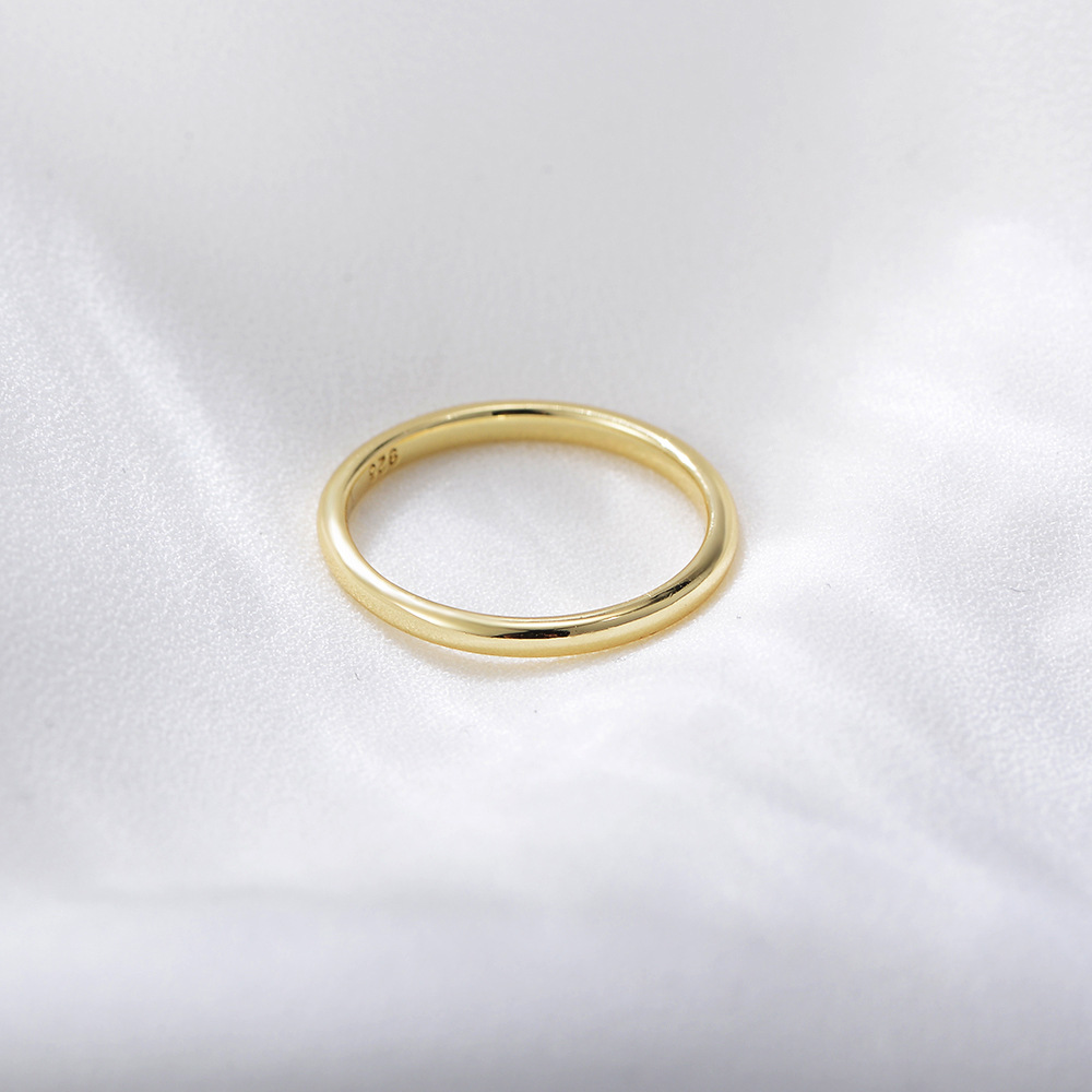 Plain sterling silver ring for women, plated with 14K gold, Korean style, minimalist, understated luxury, thin pinky ring, smooth index finger ring.