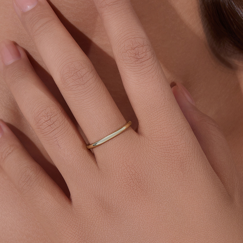 Plain sterling silver ring for women, plated with 14K gold, Korean style, minimalist, understated luxury, thin pinky ring, smooth index finger ring.