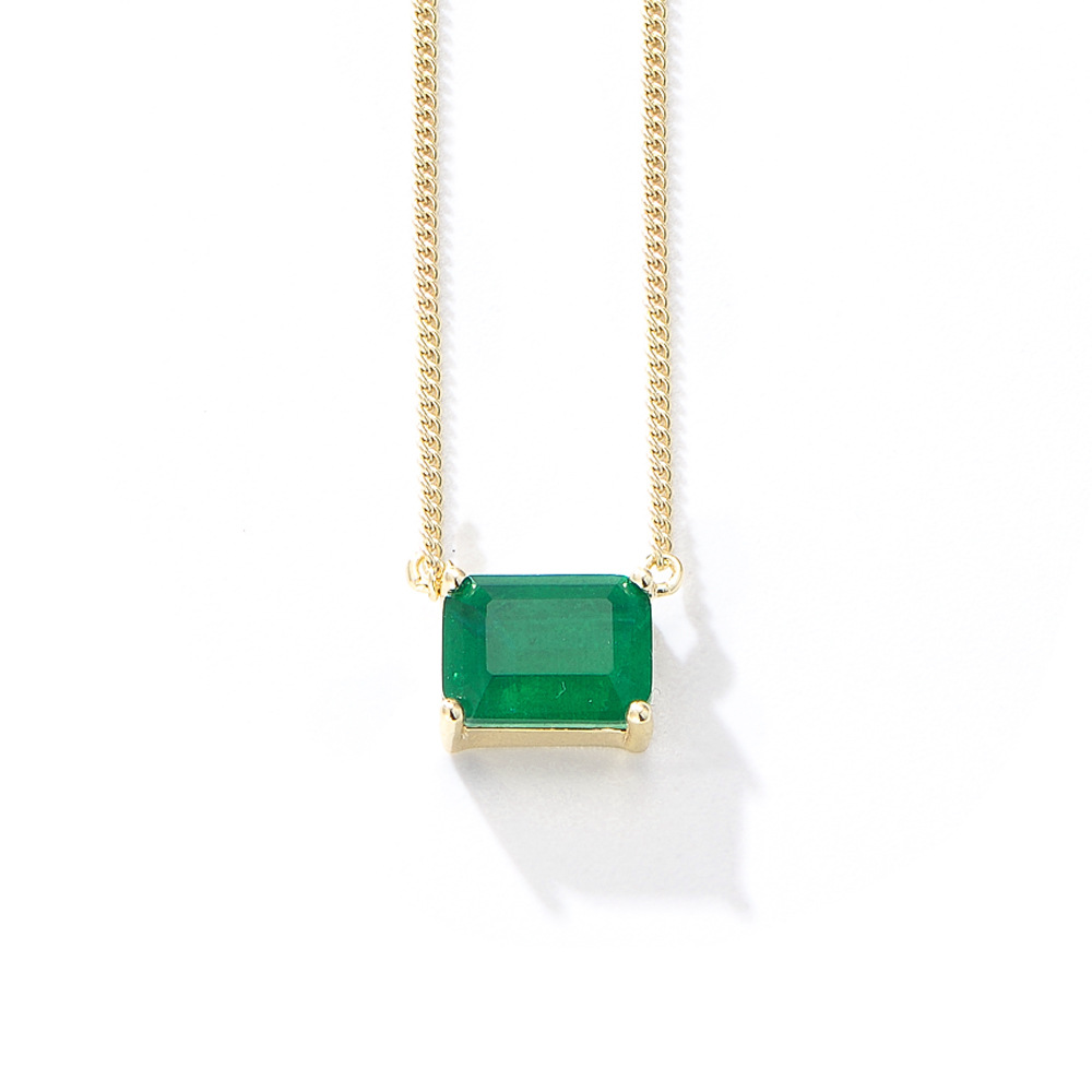S925 Sterling Silver Square Emerald Gemstone Necklace for Women, Niche Design, Light Luxury, Simple, Single Diamond Clavicle Chain