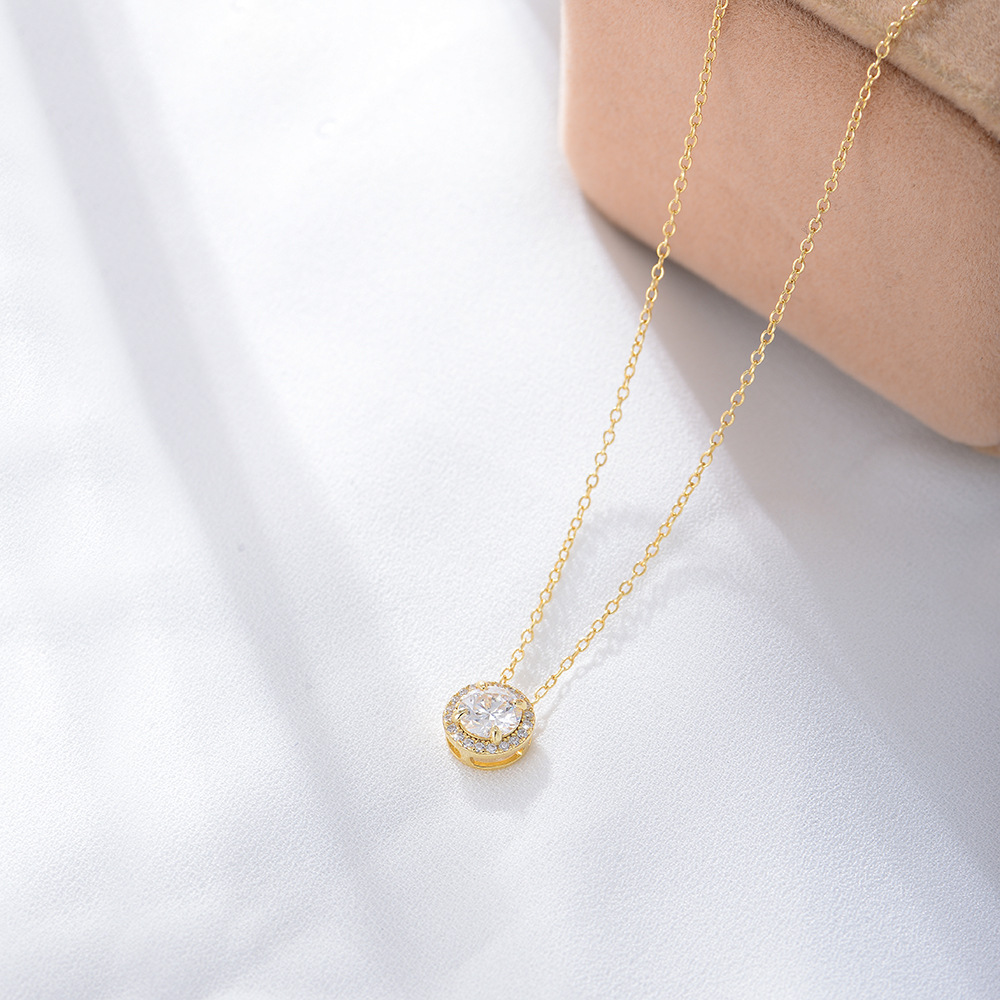 S925 Sterling Silver Diamond and Round Zircon Necklace for Women, Unique Design, European and American Style, Versatile Collarbone Chain