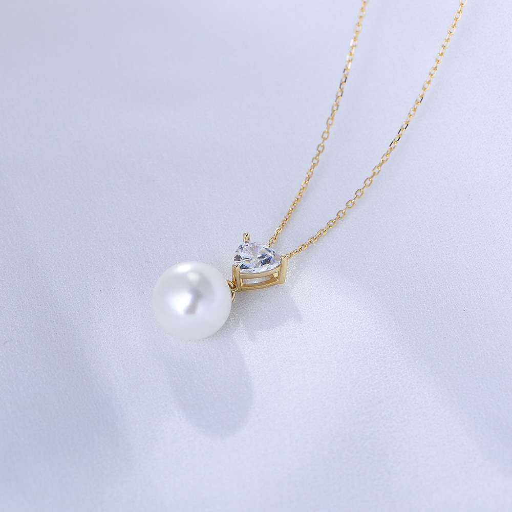 S925 Sterling Silver Heart-Shaped Zircon Pearl Necklace for Women - Versatile, Simple, Collarbone Chain, Silver Jewelry - Niche Design, Light Luxury