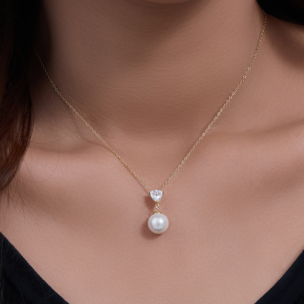 S925 Sterling Silver Heart-Shaped Zircon Pearl Necklace for Women - Versatile, Simple, Collarbone Chain, Silver Jewelry - Niche Design, Light Luxury