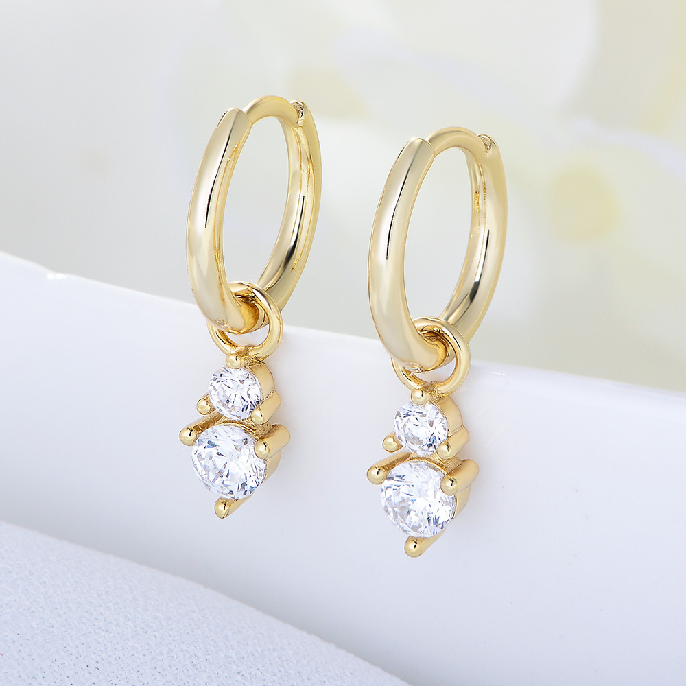 New S925 sterling silver earrings, small and unique zircon drop earrings, European and American style, elegant women's silver earrings.