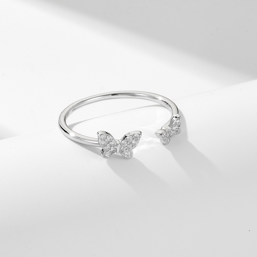 A sophisticated and stylish niche design, this sterling silver butterfly open ring is a popular Japanese and Korean style accessory.