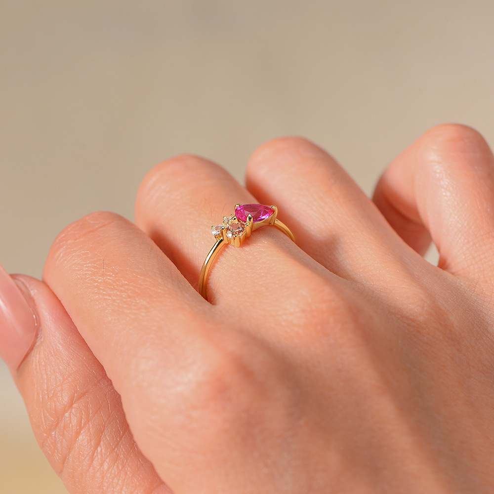 European and American style high-end women's ring with colorful teardrop zircon sterling silver, a light luxury style niche ring wholesale