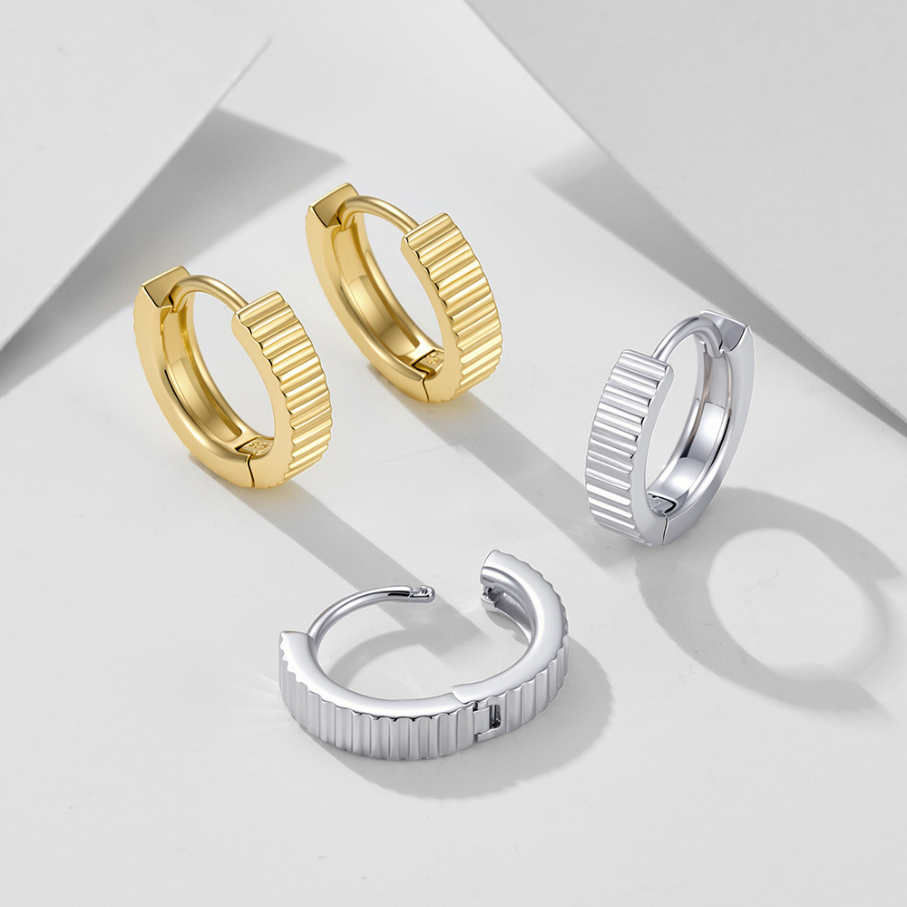 European and American style S925 sterling silver earrings, minimalist design, smooth striped ear cuffs, versatile and luxurious silver earrings for women.