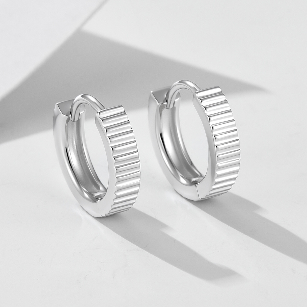 European and American style S925 sterling silver earrings, minimalist design, smooth striped ear cuffs, versatile and luxurious silver earrings for women.