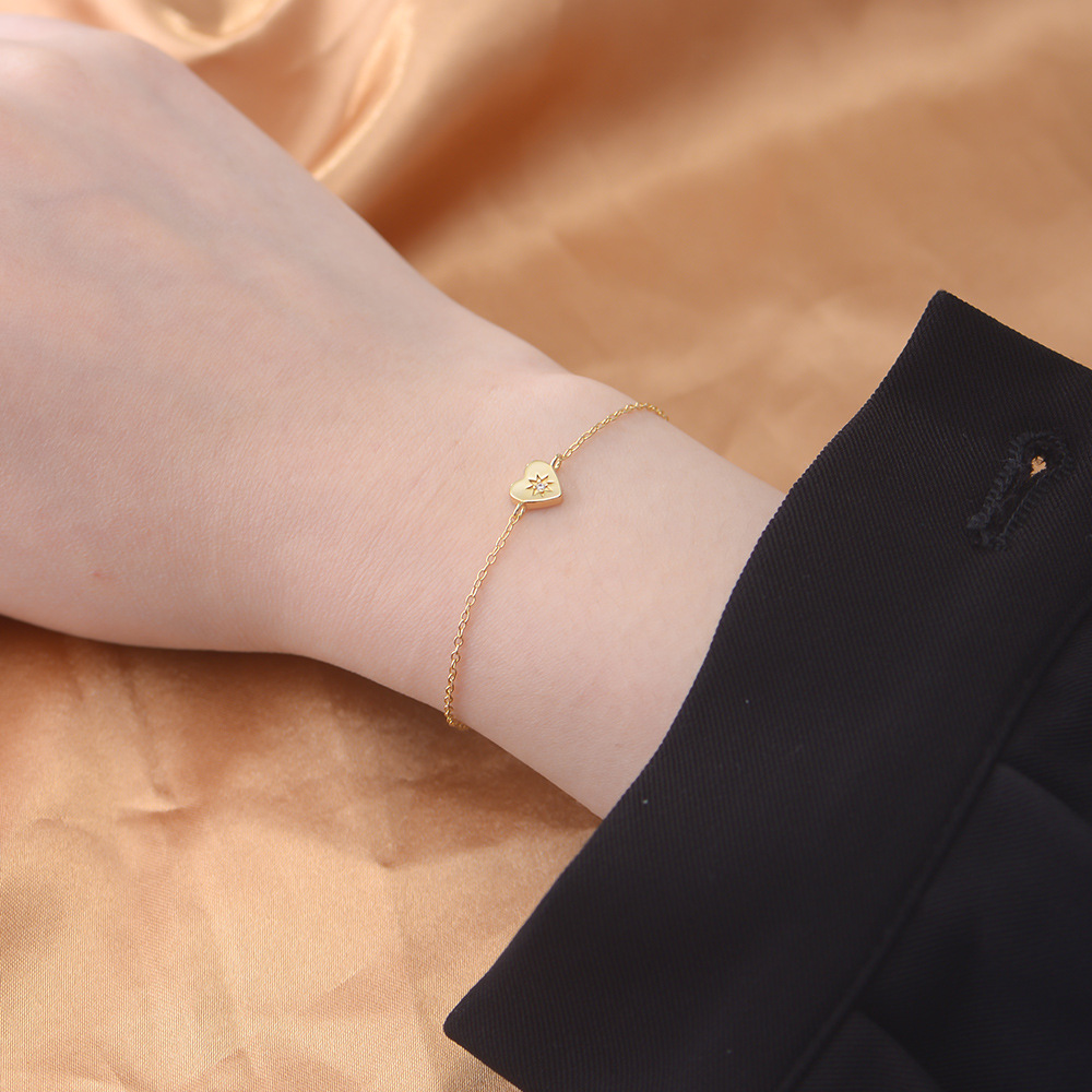 925 Sterling Silver Plated with 14K Gold Heart-Shaped Bracelet for Women, European and American Style, Simple, Fashionable, and High-End Jewelry