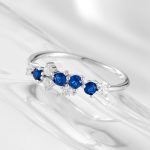 Spinel Blue White Gold