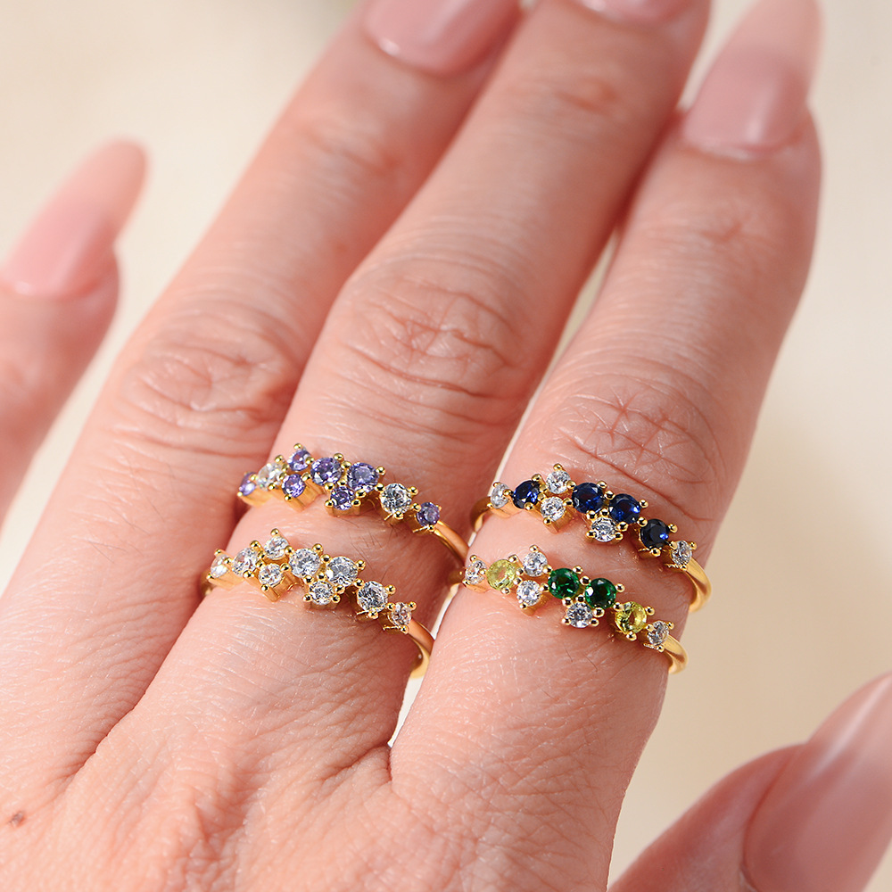 New minimalist Japanese-style light luxury ins multi-color diamond sterling silver ring for women, a hot-selling, fresh and versatile ring.