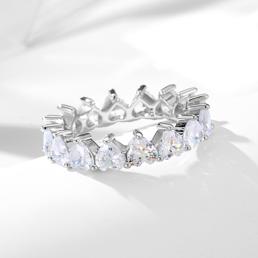 S925 Sterling Silver Heart-Shaped Zircon Ring for Women, European and American Style, Minimalist and Sophisticated, Full Diamond Jewelry