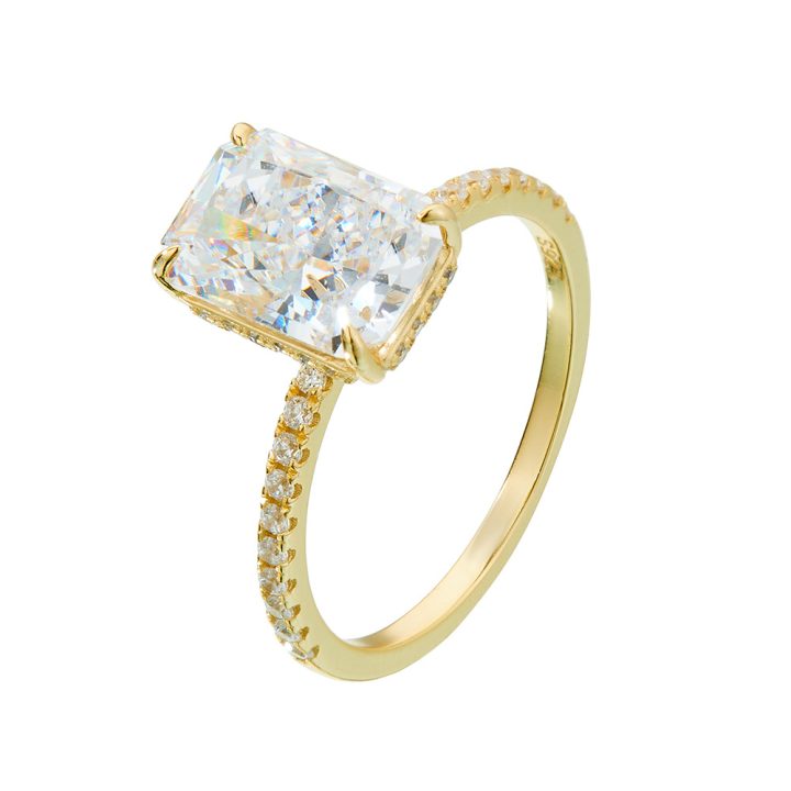 Hot-selling 925 sterling silver 7*10mm ice flower cut high carbon diamond ring, fashionable and luxurious 3.5 carat ring.