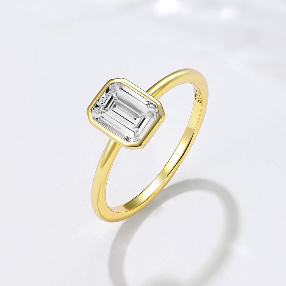S925 Sterling Silver Square Diamond Zirconia Ring for Women - Hot Selling Fashionable and Versatile European and American Style Niche Luxury Ring