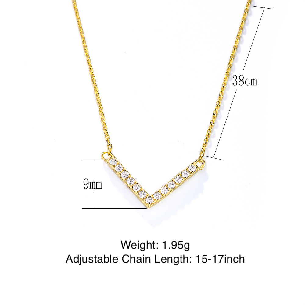 European and American style 925 sterling silver V-shaped necklace for women, niche design, simple and versatile, three-dimensional full diamond pendant, clavicle chain.